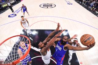 我们拭目以 我们拭目以