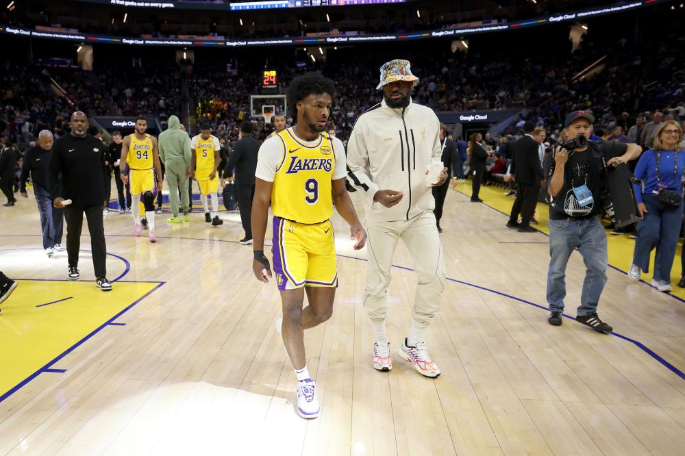 还是继续站 还是继续站